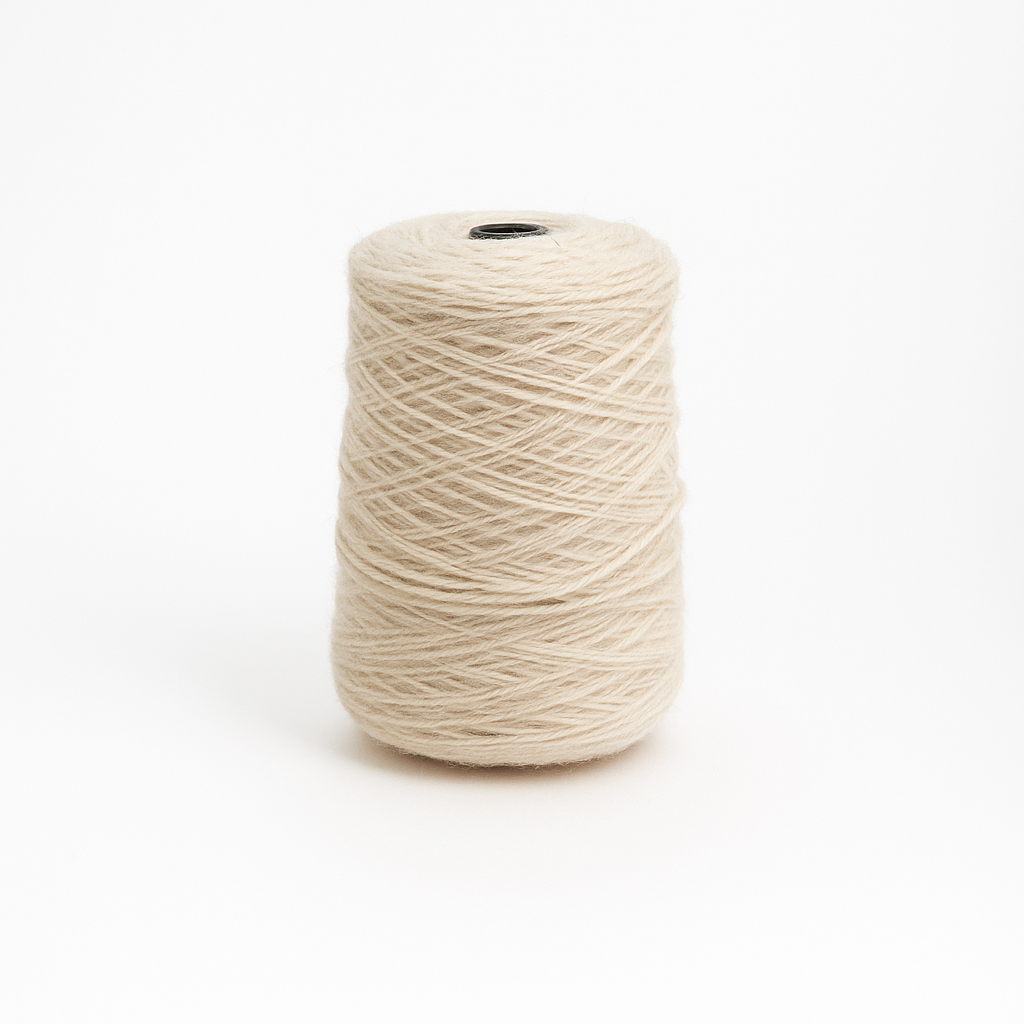 Pergament 100% Wolle Tufting Yarn Auf Kegel (4N05)