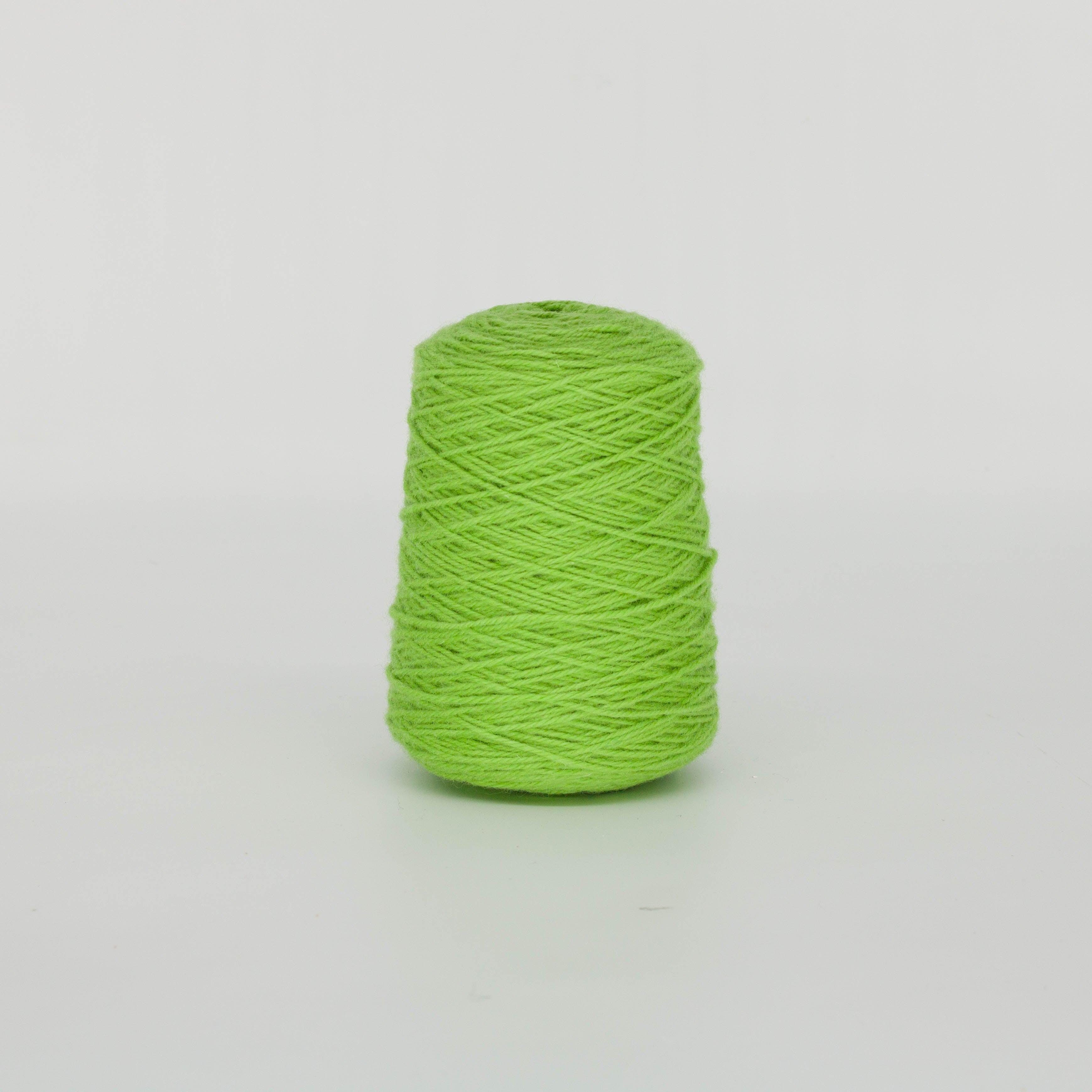 Neon green 100% Wool Tufting Yarn On Cone (802c) - Tuftingshop