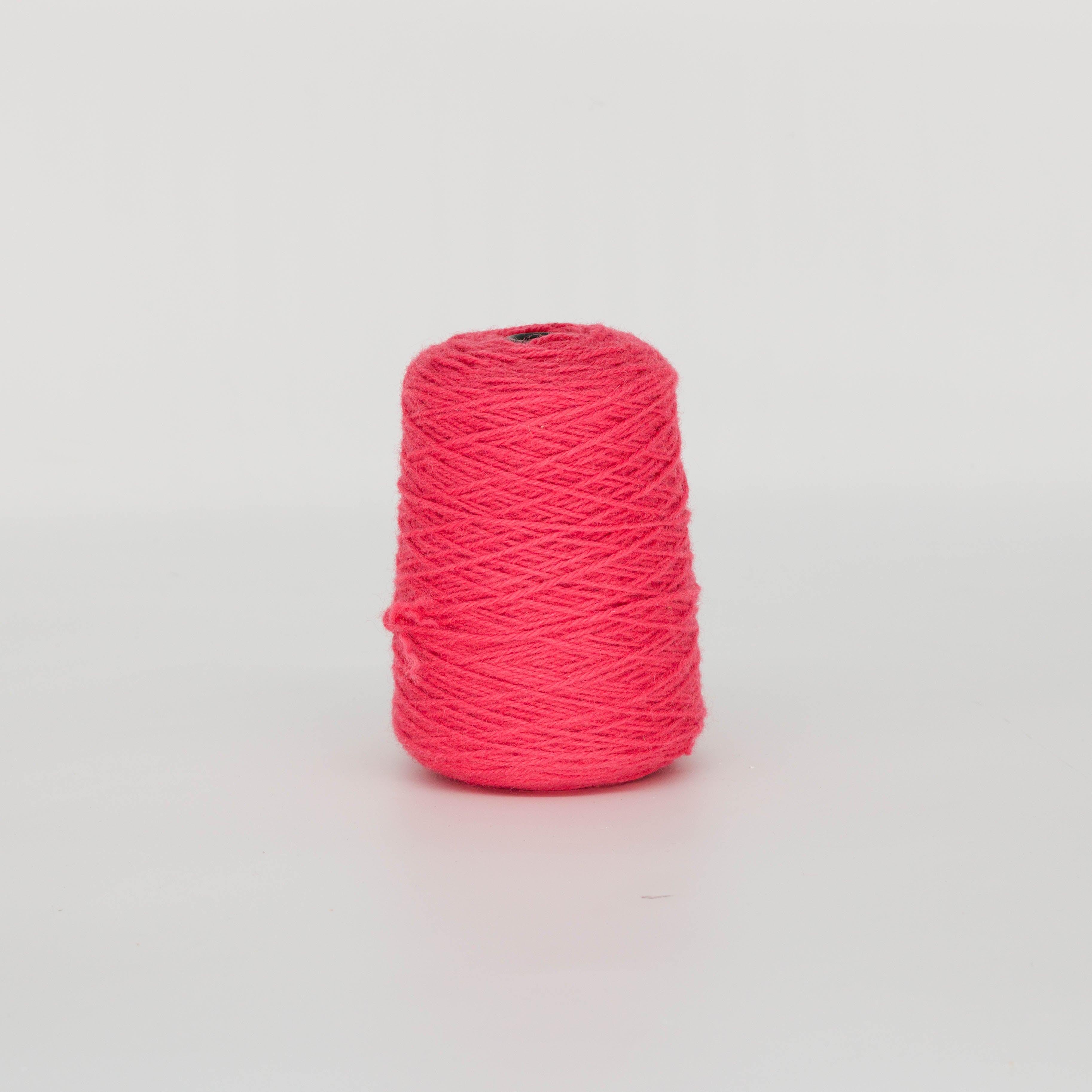 Strawberry 100% Wool Rug Yarn On Cones (4E08) - Tuftingshop